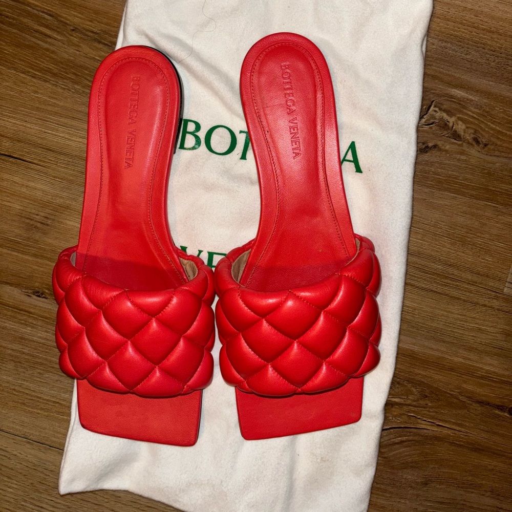 Brand new never worn authentic